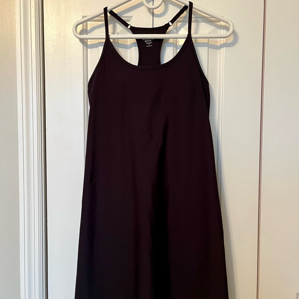 Old Navy Active Black Athletic Dress
